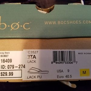 b.o.c. Zita Black Thong Sandals Size 9